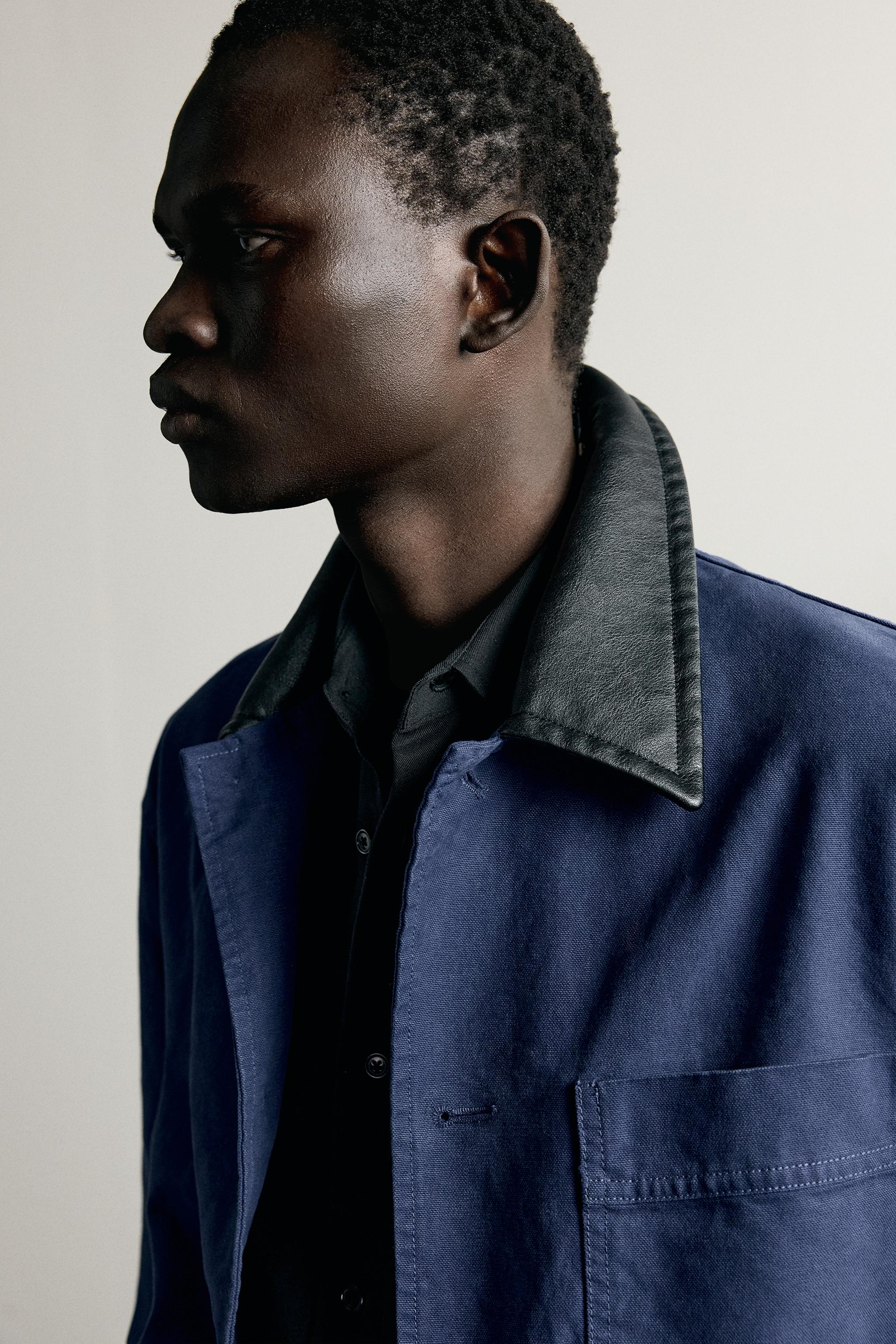 CONTRAST COLLAR OVERSHIRT